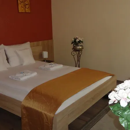 Отель Centrum 3*