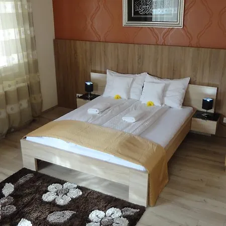 Отель Centrum 3*