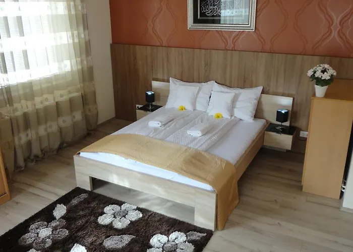Отель Centrum 3*